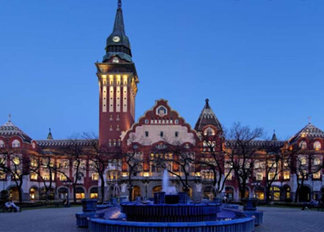 Koks Apartmans Subotica Bagian luar foto